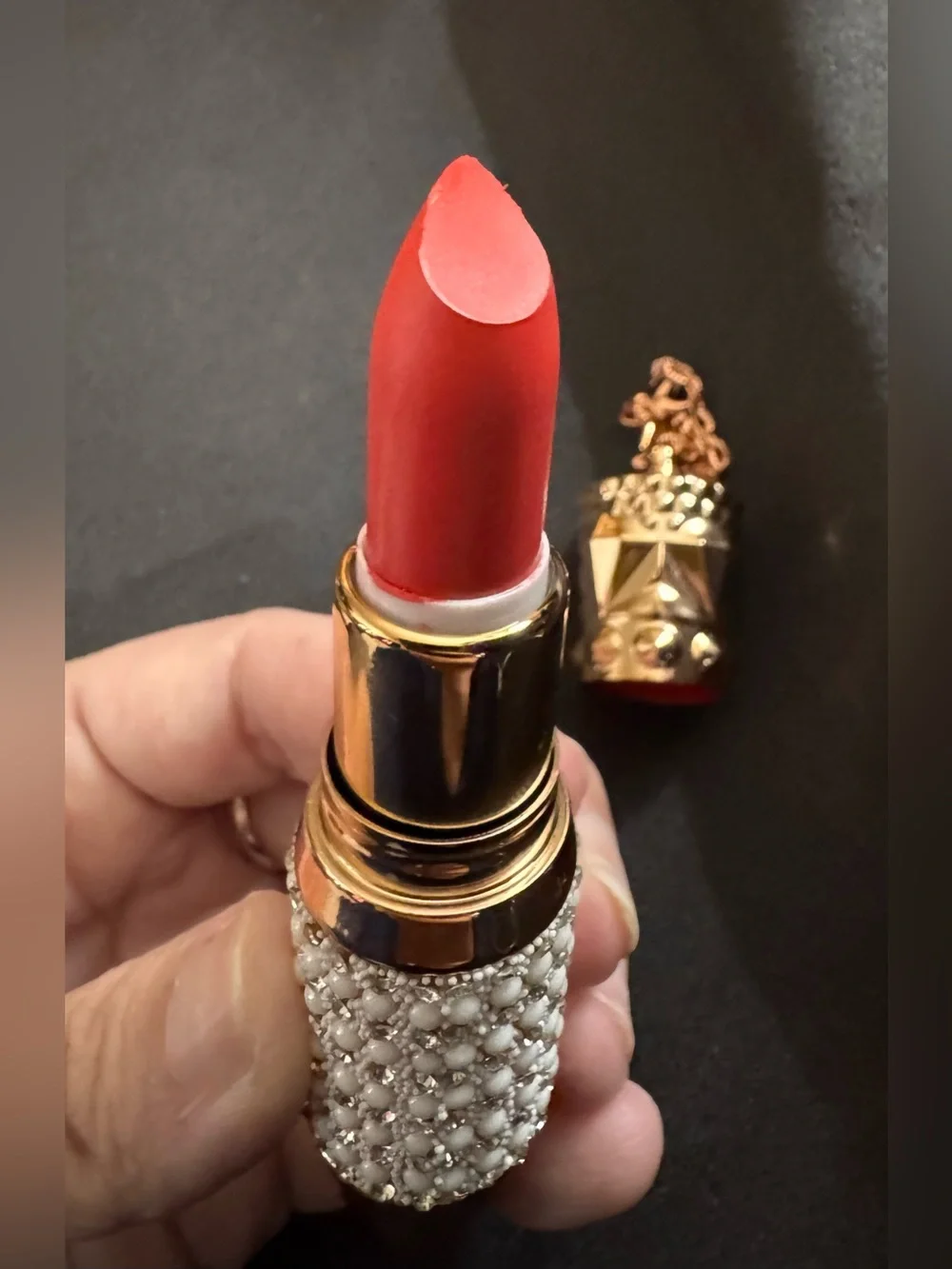 💎Enchanted Prestige Diamond Dark Rose Shiny Lipstick - Rose